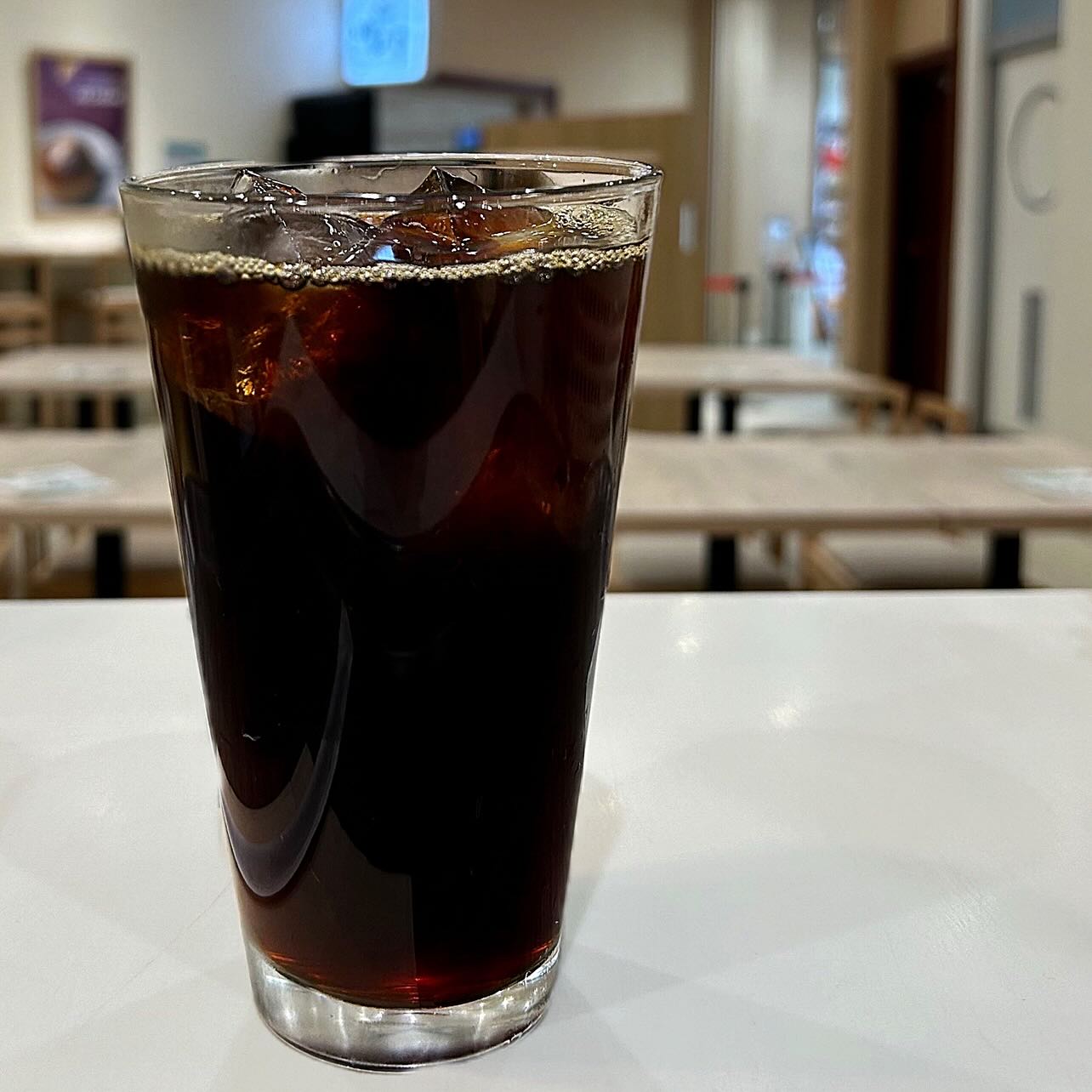 こんにちは です
麗らかな春の陽気ですね
気持ちのいい3月のスタートです♪
どまんなかたぬまへお越しの際は
雪ノ下cafe &sweetsへお立ち寄りください♪
本日のおすすめは
【アイスコーヒー】です♡
キリッと冷えたアイスコーヒーは
季節を問わず大人気です︎
アイスをトッピングした
【コーヒーフロート】も人気です
ぜひ🫶
笠間の栗の生搾りモンブラン
苺メニュー
大好評販売中です