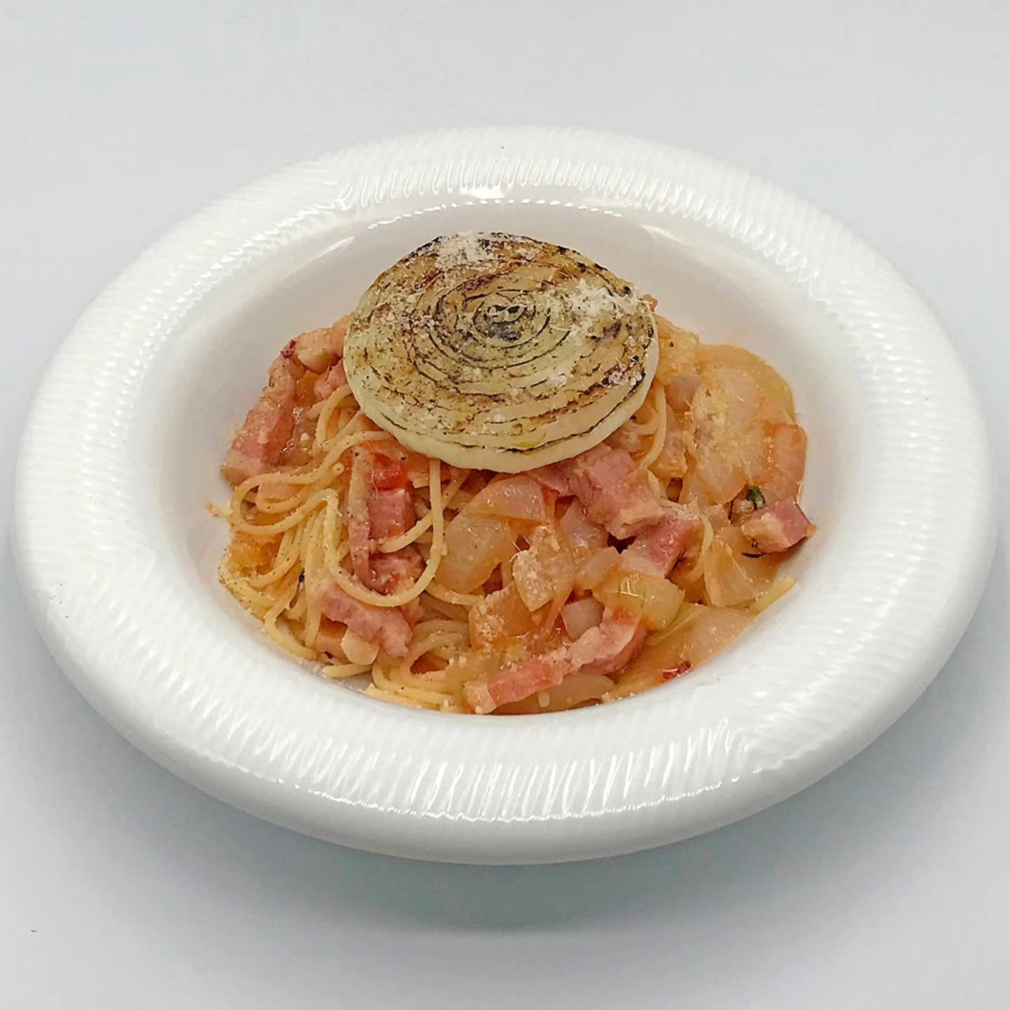 こんばんは
道のイタリアン　｢タヌマンマ｣です。

この時期だけの
期間限定メニューの
ご案内です。

一枚目　新玉葱のアマトリチャーナ

みずみずしく甘味が強い〝新玉葱〝に
脂が甘く旨味が強い庄内豚ベーコン
を合わせ
トマトベースのパスタです
見た目のインパクトもあり
新玉葱を味わって頂けます

二枚目　小海老と空豆の軽いクリームパスタ

小海老のプリップリッとした食感と
今が旬の〝空豆〝を
さらっと食べれるクリームパスタに

小海老の塩味と空豆の甘味とコクを
お楽しみ頂けます
　

三枚目　ホタルイカとふきのとうのパスタ

栄養をたくわえて身がふっくらした
〝ホタルイカ〝と
山形県から直送の〝ふきのとう〝
をトマトベースのパスタに

ホタルイカの旨味とふきのとうの苦味
を一皿で味わって頂けます

是非ご賞味くださいませ！

どのパスタも残りわずかのご用意です
明日は 11:00～オープン
皆様のご来店お待ちしております(*^^*)

𓂃𓂃𓂃𓂃𓂃𓂃𓂃𓂃𓂃𓂃𓂃𓂃𓂃𓂃𓂃

【店舗情報】
︎ 道の駅 どまんなか たぬま　
　　　道のイタリアン　タヌマンマ　
︎ 栃木県佐野市吉水町366-2
︎ 電話番号：0283-61-0078
︎ 営業時間：11:00～16:00
︎ 定休日：水曜日・金曜日
𓂃𓂃𓂃𓂃𓂃𓂃𓂃𓂃𓂃𓂃𓂃𓂃𓂃𓂃𓂃